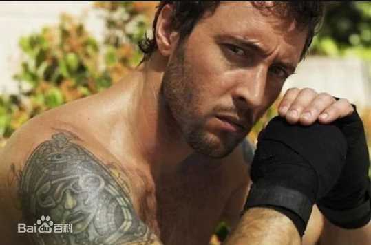 精选艾历克斯·奥洛林(Alex O'Loughlin)