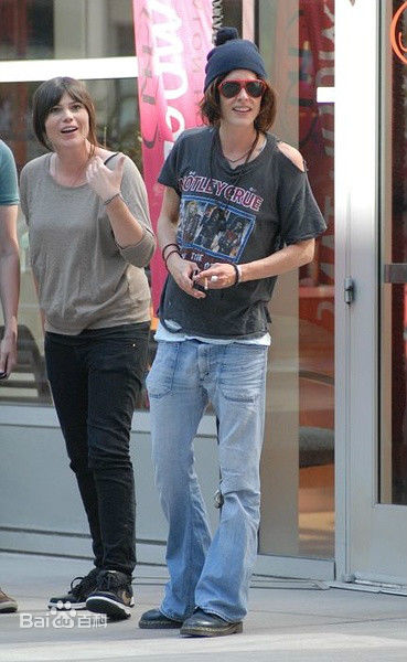 高清凯瑟琳·莫宁(Katherine Sian Moennig)图片