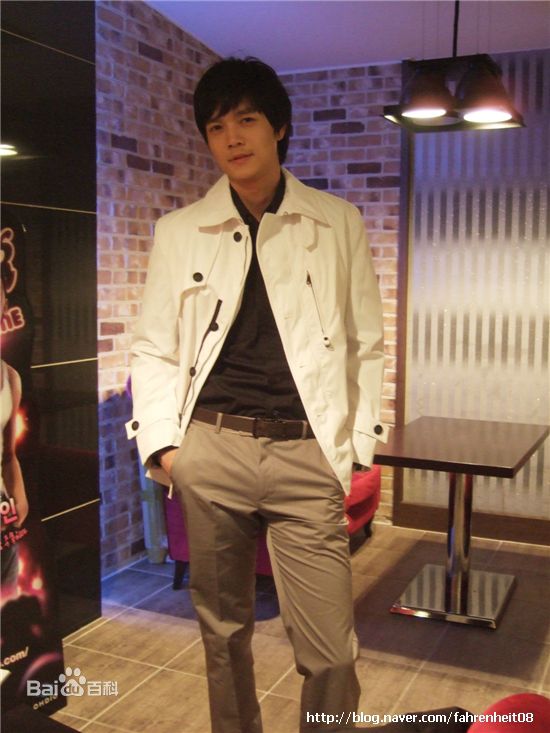 徐道营(Seo Do-yeong)生活照图片图集