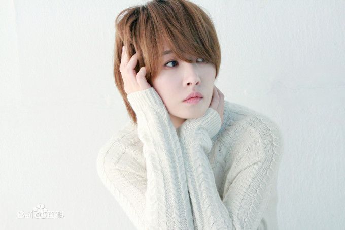 金宣儿(（韩）/KimSun A（英）/キムソナ（日）)最新个人图集