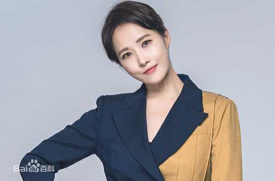 金宣儿(（韩）/KimSun A（英）/キムソナ（日）)前后照片