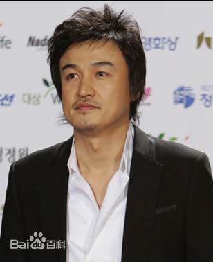 朴重勋()单人照生活照