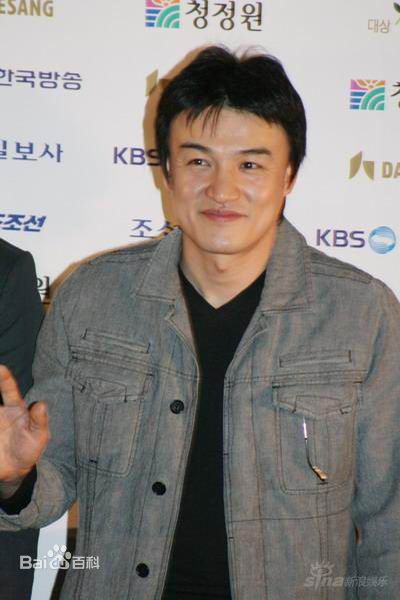 高清朴重勋()精彩图册