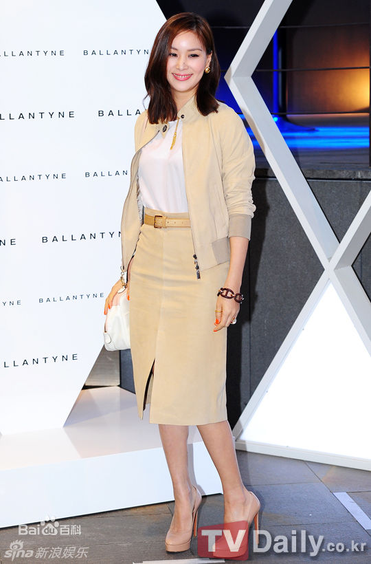 最优质高素荣()高小英精彩图册