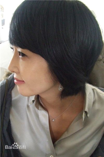 高清崔真实()图片