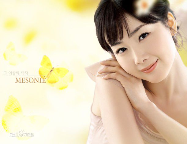 崔真实()生活照壁纸壁纸