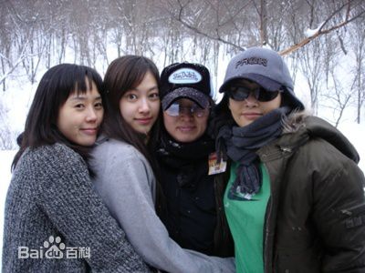 崔真实()生活照前后照片