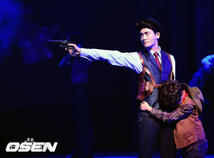 精选朴炯植(，Park Hyung Sik)在音乐剧《BONNIE中的图册