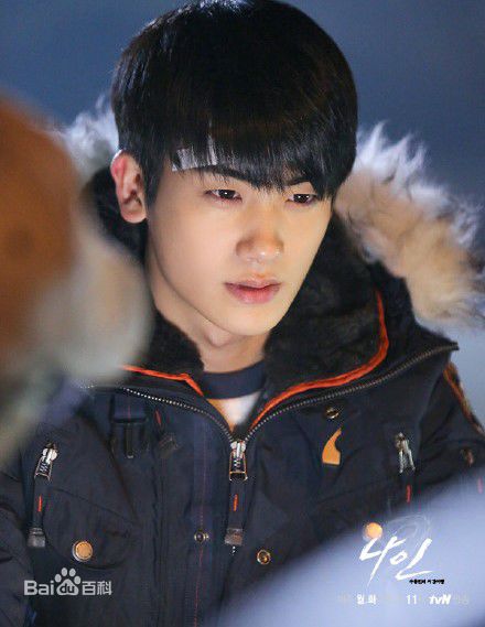 高清朴炯植(，Park Hyung Sik)在《九回时间旅行》（2012）中的图册