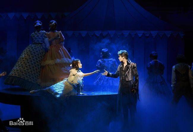 最新朴炯植(，Park Hyung Sik)在2018《伊丽莎白》中的图集