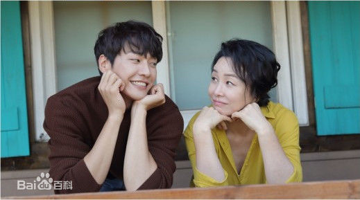 金美淑(，Kim Mi Sook)《住在我家的男人》精选剧照