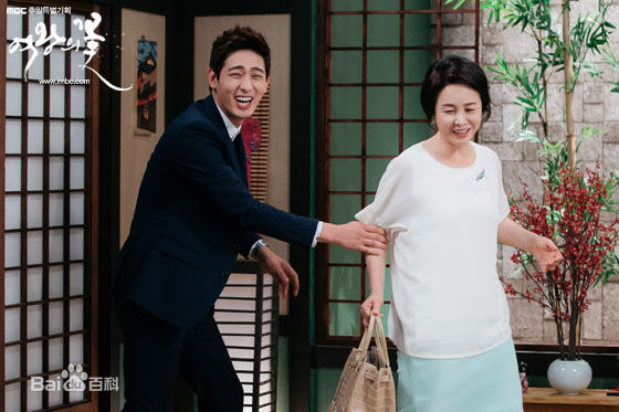 金美淑(，Kim Mi Sook)《女王之花》最全剧照