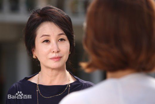 金美淑(，Kim Mi Sook)《女王之花》最全剧照