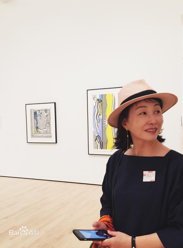 金美淑(，Kim Mi Sook)生活照壁纸壁纸