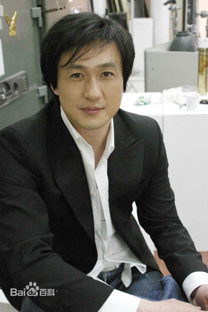 孙昌敏((Sohn Chang-min))生活摄壁纸壁纸