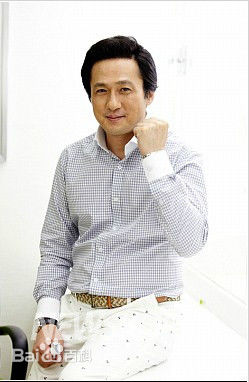 孙昌敏((Sohn Chang-min))生活摄壁纸壁纸