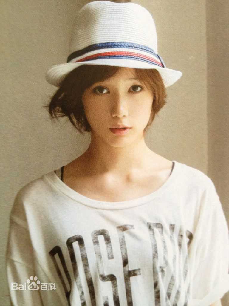 本田翼(Honda Tsubasa)最新杂志壁纸