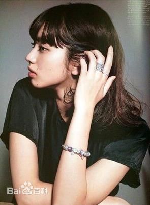 高清小松菜奈(こまつ なな)性感图片