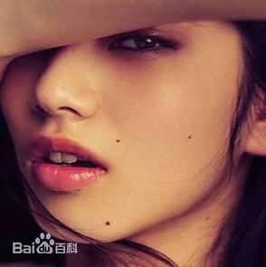 高清小松菜奈(こまつ なな)性感图片