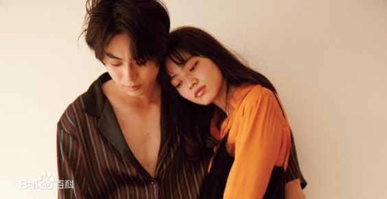 小松菜奈(こまつ なな)映画『溺水小刀』相关图壁纸壁纸