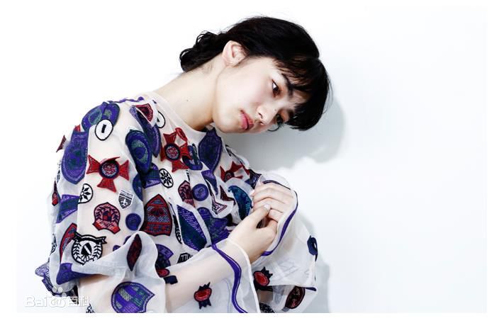 小松菜奈(こまつ なな)映画『溺水小刀』相关图壁纸壁纸