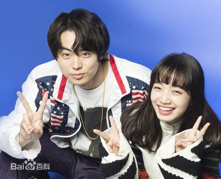 小松菜奈(こまつ なな)映画『溺水小刀』相关图壁纸壁纸