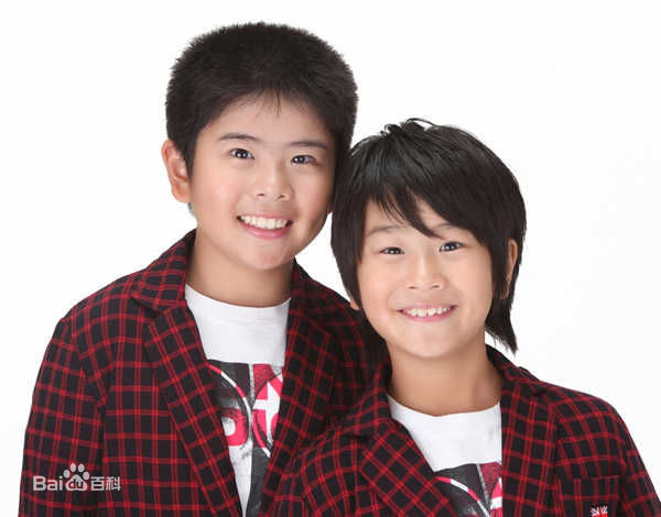 前田旺志郎(まえだ　おうしろう)前田兄弟生活照相册