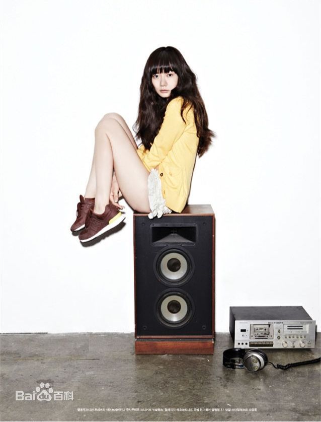 裴斗娜(，Bae Doo Na)图册1性感图片图集