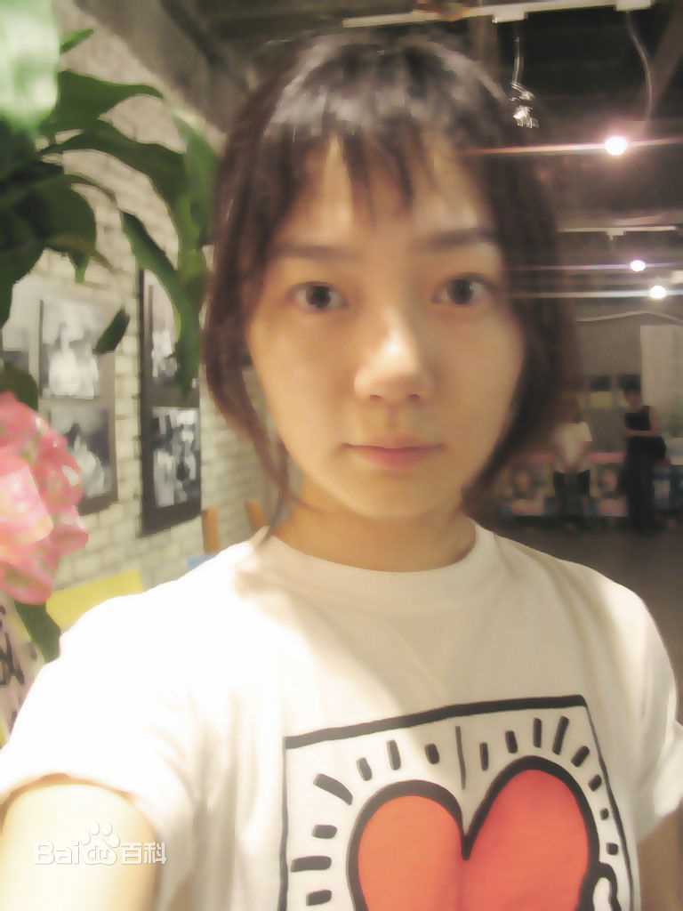 裴斗娜(，Bae Doo Na)图册1性感图片图集