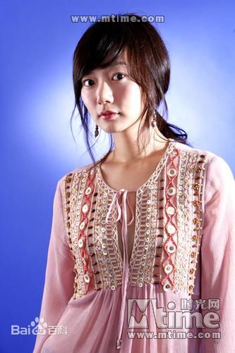 最新裴斗娜(，Bae Doo Na)性感图片