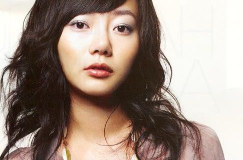 裴斗娜(，Bae Doo Na)前后照片