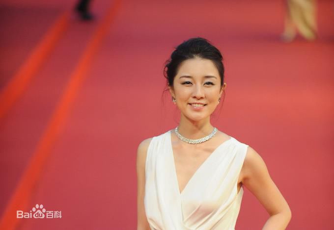 伊藤步(AYUMI ITO)第17届上海国际电影节前后照片