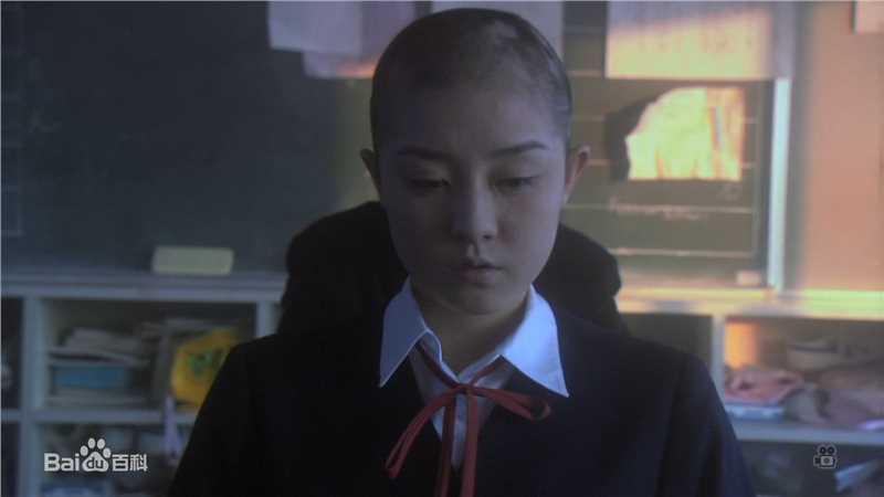 伊藤步(AYUMI ITO)《关于莉莉周的一切》最新剧照