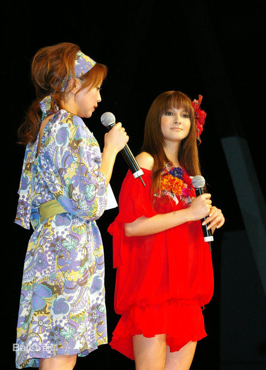 桥本丽香(はしもと れいか、Reika Hashimoto)模特走秀图生活照相册