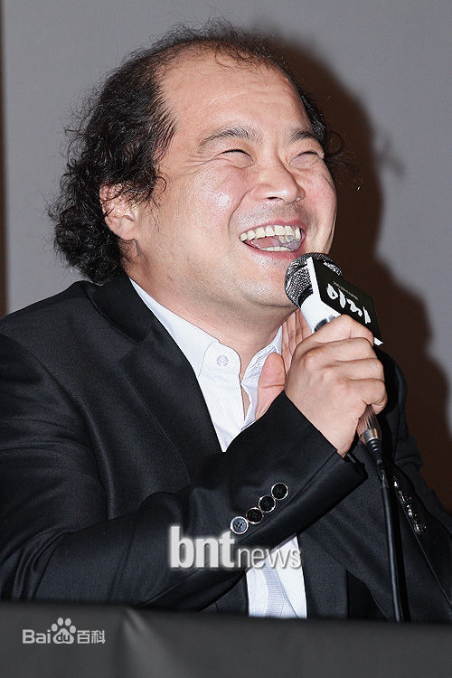 最新金尚浩()精彩图册万佳直播吧