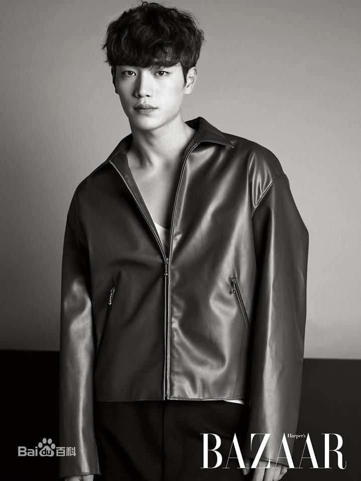 徐康俊(；Seo Kang Joon)画报素颜照相册