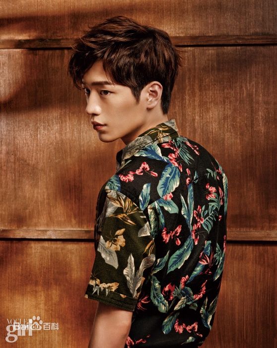 徐康俊(；Seo Kang Joon)画报素颜照相册