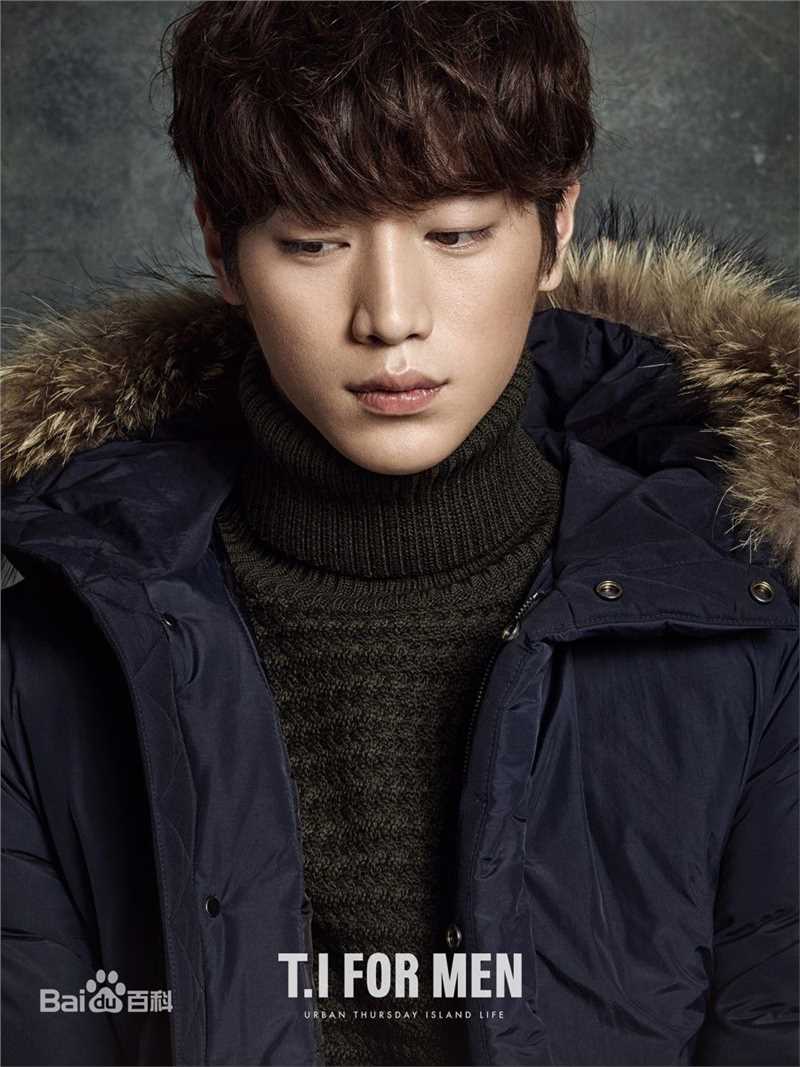 徐康俊(；Seo Kang Joon)代言生活照
