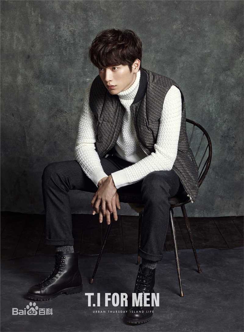 徐康俊(；Seo Kang Joon)代言生活照