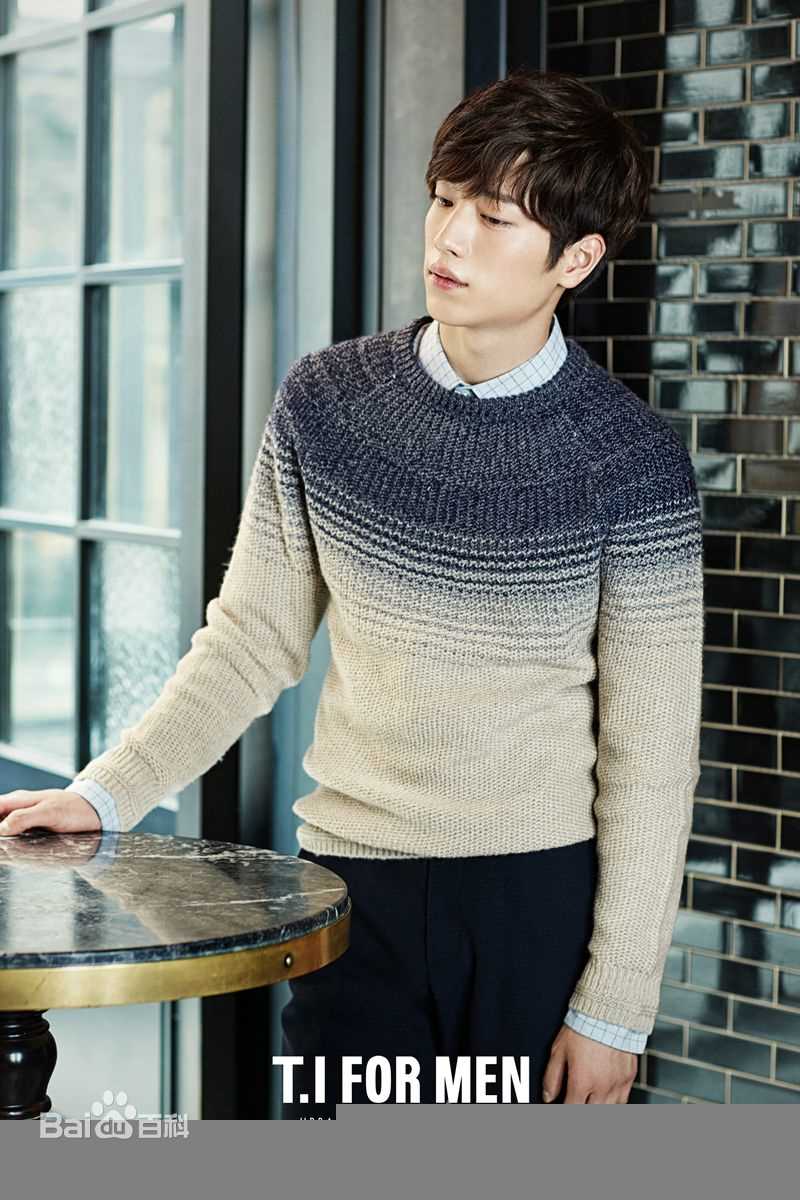 徐康俊(；Seo Kang Joon)代言生活照