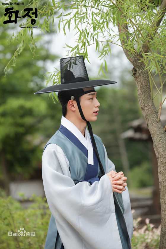 徐康俊(；Seo Kang Joon)华政性感图片图集