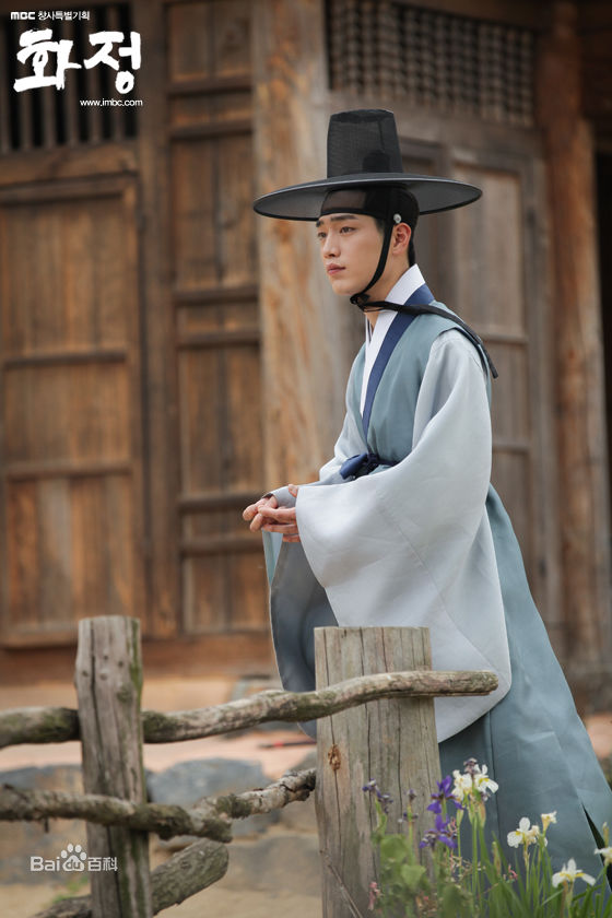 徐康俊(；Seo Kang Joon)华政性感图片图集