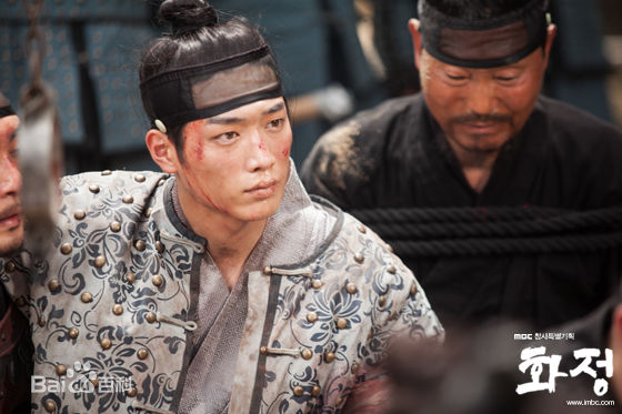 徐康俊(；Seo Kang Joon)华政性感图片图集