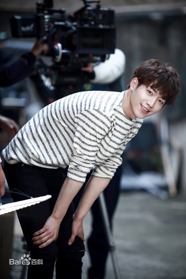 徐康俊(；Seo Kang Joon)奶酪陷阱素颜照相册