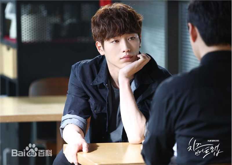 徐康俊(；Seo Kang Joon)奶酪陷阱素颜照相册