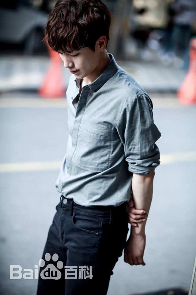 徐康俊(；Seo Kang Joon)奶酪陷阱素颜照相册
