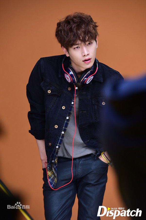 徐康俊(；Seo Kang Joon)奶酪陷阱素颜照相册