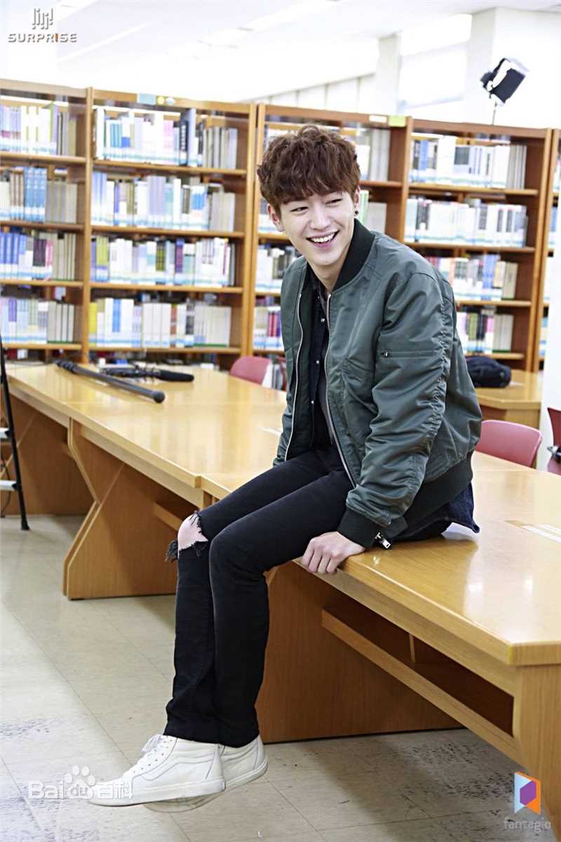 徐康俊(；Seo Kang Joon)奶酪陷阱素颜照相册