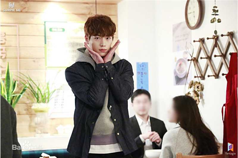 徐康俊(；Seo Kang Joon)奶酪陷阱素颜照相册