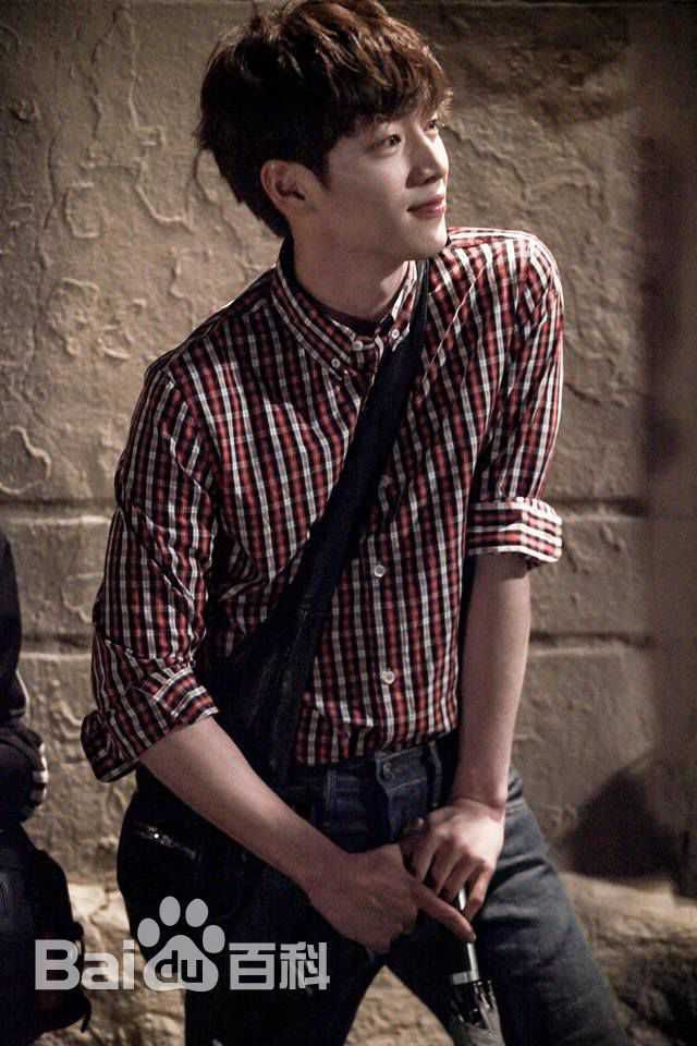 徐康俊(；Seo Kang Joon)奶酪陷阱素颜照相册